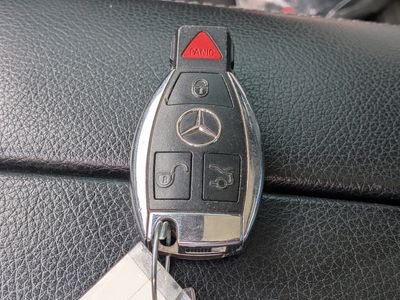 2016 Mercedes-Benz C-Class - Photo 32