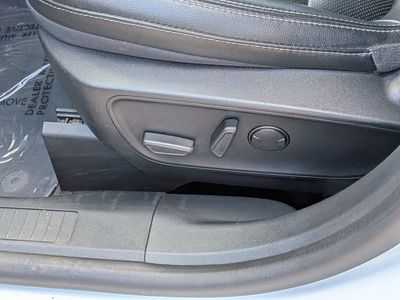 2022 Ford Escape - Photo 22