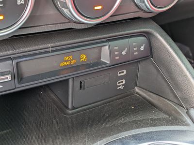 2025 Mazda MX-5 Miata RF — photo 27 view
