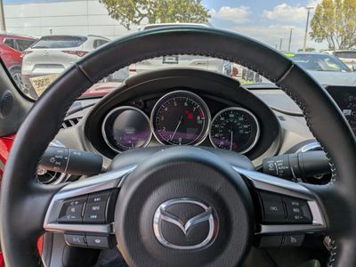 2025 Mazda MX-5 Miata RF — photo 23 view
