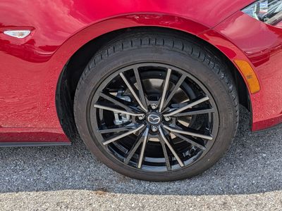 2025 Mazda MX-5 Miata RF — photo 11 view