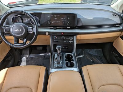 2022 Kia Carnival - Photo 18