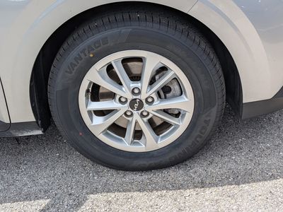 2022 Kia Carnival - Photo 11