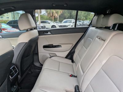 2020 Kia Sportage - Photo 13