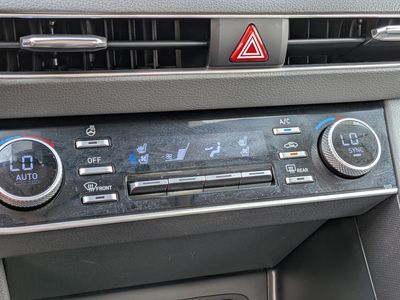 2023 Hyundai Sonata Hybrid - Photo 29