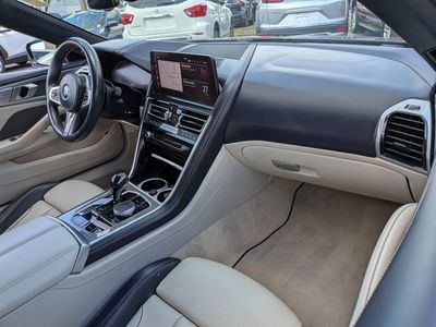 2023 BMW 8 Series - Photo 15
