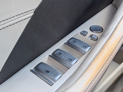 2023 BMW 8 Series - Photo 20
