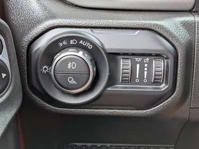 2022 Jeep Gladiator - Photo 22