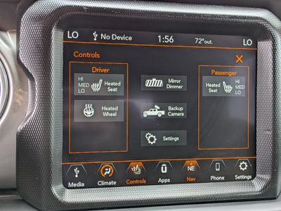 2022 Jeep Gladiator - Photo 33