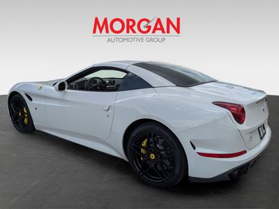 2017 Ferrari California T - Photo 6