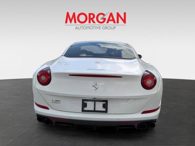 2017 Ferrari California T - Photo 5