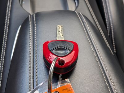 2017 Ferrari California T - Photo 31