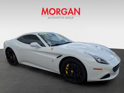 2017 Ferrari California T - Photo 2