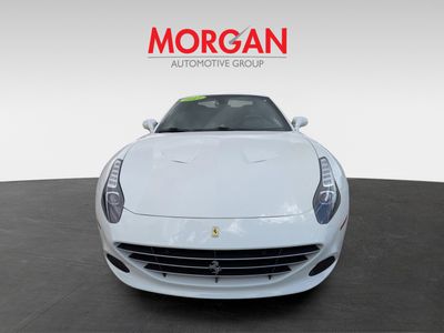 2017 Ferrari California T - Photo 9
