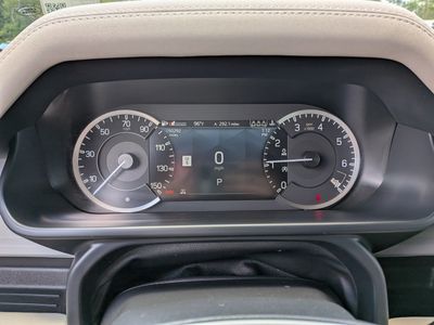 2023 Land Rover Defender - Photo 26