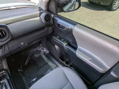 2020 Toyota Tacoma 2WD - Photo 18