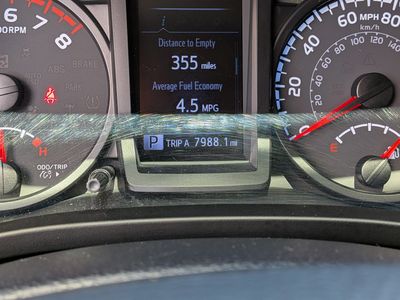 2020 Toyota Tacoma 2WD - Photo 28