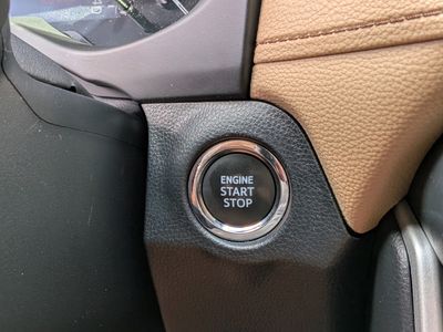 2024 Toyota RAV4 - Photo 29