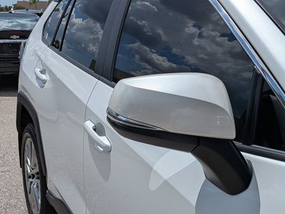 2024 Toyota RAV4 - Photo 12