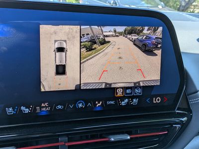 2026 Chevrolet Silverado EV - Photo 31
