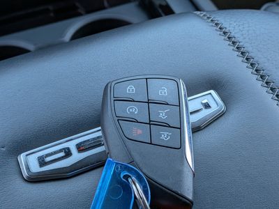 2025 GMC Yukon - Photo 31