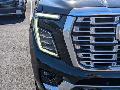 2025 GMC Yukon - Photo 9