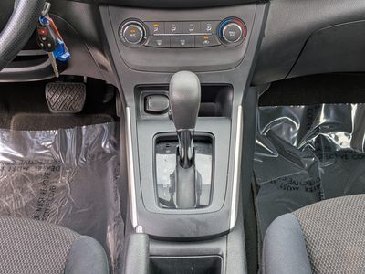2018 Nissan Sentra - Photo 18
