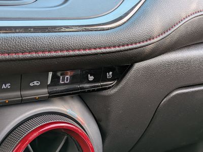 2019 Chevrolet Blazer - Photo 34