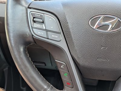 2018 Hyundai Santa Fe - Photo 23
