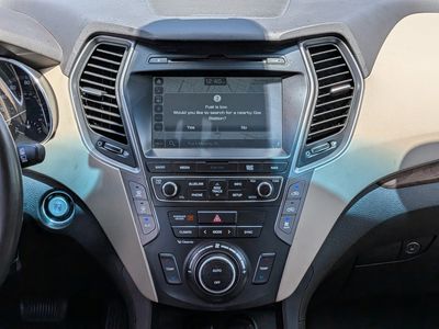 2018 Hyundai Santa Fe - Photo 18