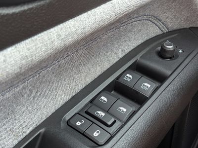 2022 Jeep Compass - Photo 22