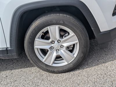 2022 Jeep Compass - Photo 11