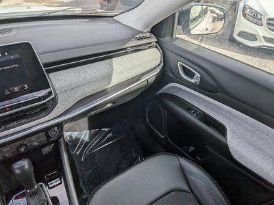 2022 Jeep Compass - Photo 18