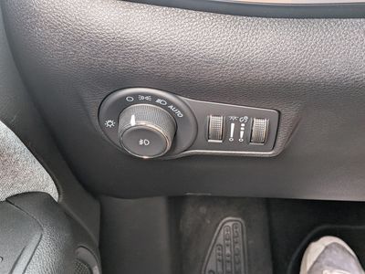2022 Jeep Compass - Photo 23