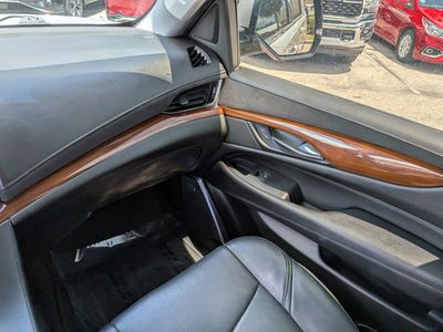 2019 Cadillac Escalade - Photo 19