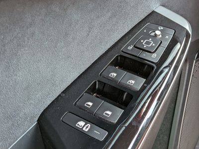 2023 Kia EV6 — photo 23 view