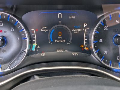 2024 Chrysler Pacifica - Photo 31