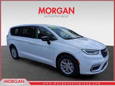 2024 Chrysler Pacifica - Photo 1