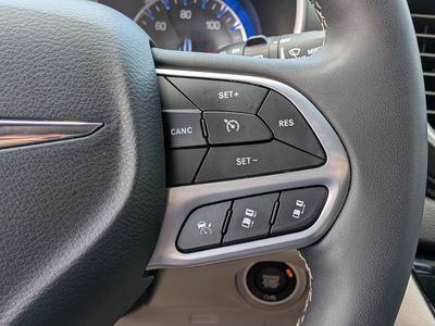2024 Chrysler Pacifica - Photo 28