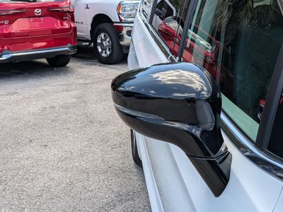 2024 Chrysler Pacifica - Photo 12
