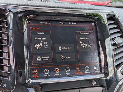 2019 Jeep Cherokee - Photo 32