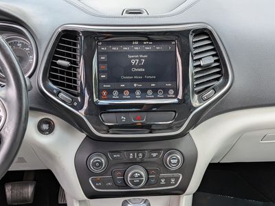 2019 Jeep Cherokee - Photo 19