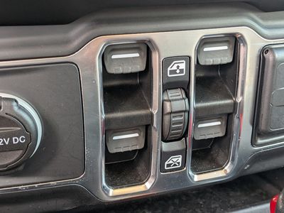 2021 Jeep Wrangler 4xe - Photo 30