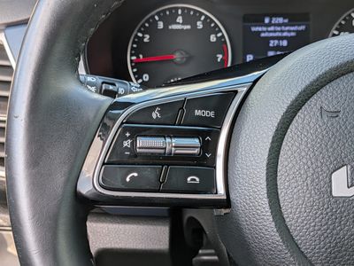 2023 Kia Seltos - Photo 24