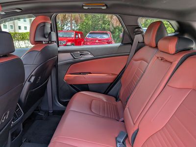 2024 Kia Sportage Hybrid - Photo 15