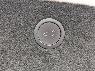 2022 Tesla Model X - Photo 14