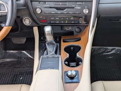 2021 Lexus RX - Photo 21