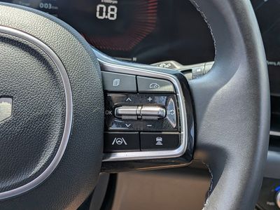 2025 Kia Carnival - Photo 28
