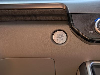 2025 Kia Carnival - Photo 32