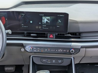 2025 Kia Carnival - Photo 22